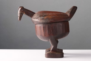 Akan bowl with chicken lid, Ghana