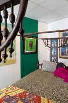 Canopy bed, Zanzibar