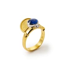 Otto Poulsen Jewellers; Sapphire and diamond ring