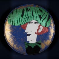 Nina Romm; Figure with green hat