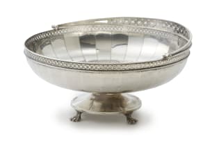 A George V silver basket, William Hutton & Sons Ltd, Sheffield, 1928