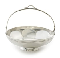 A George V silver basket, F.C. Richards, Birmingham, 1923-1937