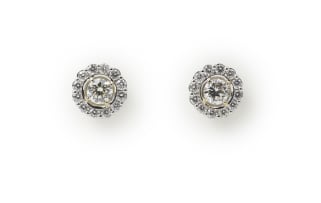 Diamond cluster studs