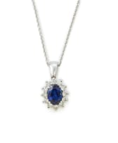 Sapphire cluster pendant