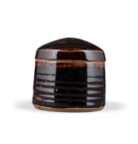 Hyme Rabinowitz; Lidded vessel