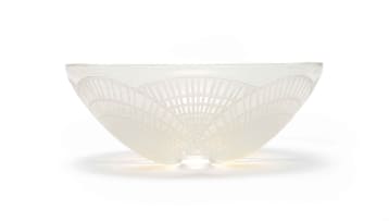 René Lalique; René Lalique 'Coquilles' opalescent, frosted and clear glass coupe, No.3201, designed 1924