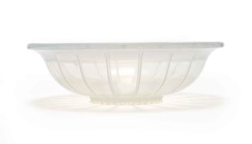 René Lalique; René Lalique 'Crémieu' opalescent and clear glass bowl, No. 400, designed 1928