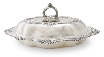 A silver-plate entrée dish and cover, 20th century