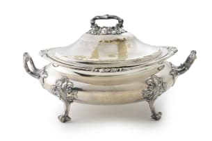 An electroplated silver soup tureen, 20th century
