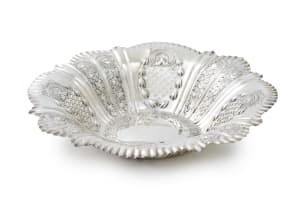 A Victorian silver bon-bon dish, Cooper Brothers, Sheffield, 1894