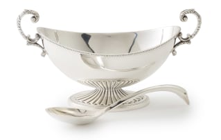 An electroplated sauce tureen, England, 20th century