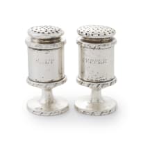 A pair of colonial Indian silver salt and pepper casters, Twentyman & Company, 1821-1854