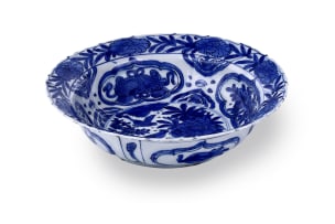 A pair of blue and white porcelain bowls, Wanli, 1573-1619