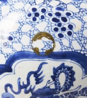 A pair of Chinese blue and white porcelain jars, Kangxi period, 1662-1722