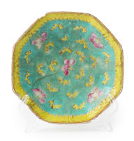 A Chinese ceramic bowl, Qing dynasty, 1644–1912