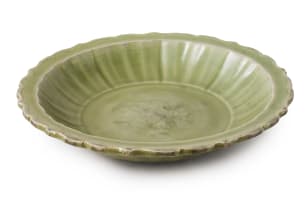 A Chinese celadon plate, Ming Dynasty, 1368-1644
