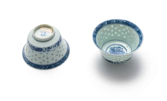A pair of Chinese blue and white rice grain 'Linglong' bowls, c.1890-1920