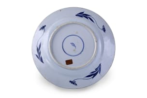 A pair of Chinese blue and white porcelain plates, Kangxi period, 1662-1722