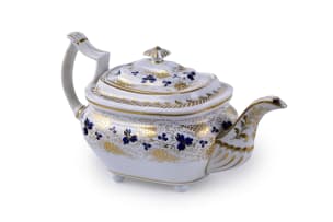 Derby porcelain tea and coffee service, circa 1820-1830, 28