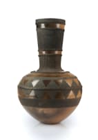 Nic Sithole; Smoke-fired vessel