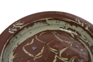 Hyme Rabinowitz; Deep oval dish with net motif