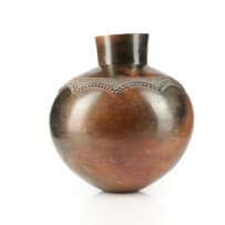 Nesta Nala; Uphiso with relief and incised motif