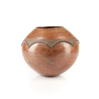 Nesta Nala; Ukhamba with rope and applied motifs