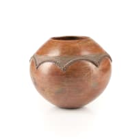 Nesta Nala; Ukhamba with rope and applied motifs