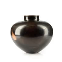 Ian Garrett; Vessel with incised decoration