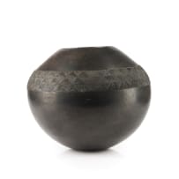 Nesta Nala; Ukhamba with incised geometric band design