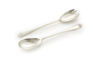 A pair of George V silver serving spoons, Walker and Hall, Sheffield, 1914