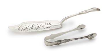 A Victorian Irish silver 'Kings' pattern fish slice, John Smyth, Dublin, 1853