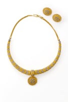 Reversible Indian gold necklace and earrings