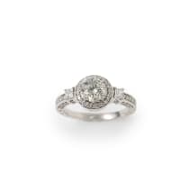 Diamond halo ring