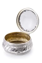 A Victorian silver bon-bon box, Goldsmiths & Silversmiths Co Ltd, London, 1899