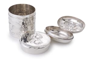 A late Victorian silver box, William Comyns & Sons, London, 1897