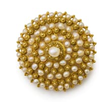 Panamanian mosqueta pearl brooch pendant