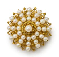 Panamanian mosqueta heavy pearl brooch