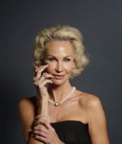 Panamanian mosqueta pearl ring