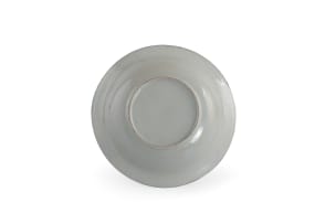 A chinese blue and white circular dish, Kangxi period 1662-1722