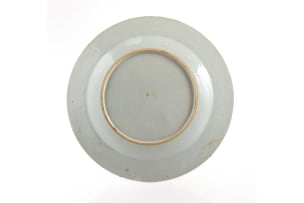 A Chinese blue and white circular dish, Kangxi period, 1662-1722