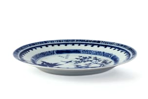 A Chinese blue and white circular dish, Qing Dynasty, 18th century