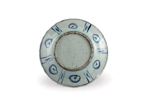A Chinese blue and white 'Kraak' dish, Wanli period, 1573-1620
