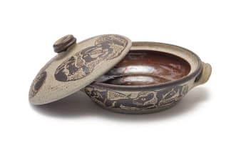 Joel Sibisi, Rorke's Drift; Two-handled casserole dish and cover