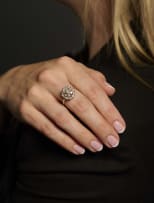 Tiered diamond cluster ring