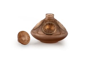 René Lalique; René Lalique 'Quatre Soleil' opalescent and sepia-stained perfume bottle and stopper, No. 505, designed 1912