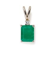 Emerald pendant