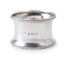 Four George V silver napkin rings, A&JE, Birmingham, 1921