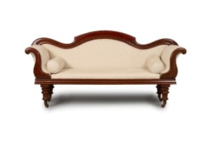 Regency style mahogany settee with cream upholstery, 20th century