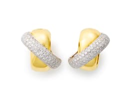 Diamond crossover earrings